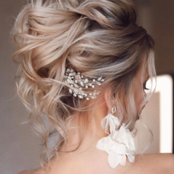 elegant-wedding-hairstyles-volume-updo-with-loose-curls 2 (1)